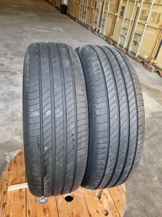 Vendo 2 Neumáticos en perfecto estado