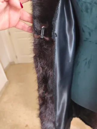 Abrigo sin estrenar.