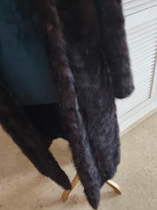 Abrigo sin estrenar.