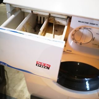 LAVADORA NEW POL 6KG R3760073047855