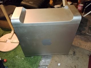 Torre de ordenador Apple Gris/Plata