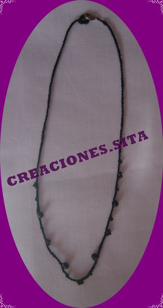 Collar de abalorios.