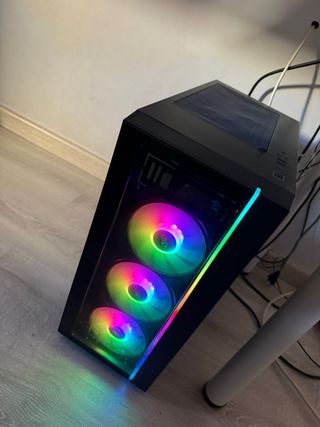 Ordenador con Monitor ASUS