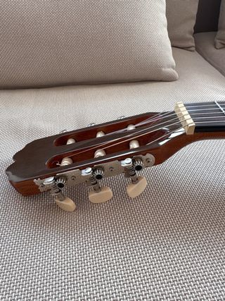 Guitarra Clásica Admira Alba 3/4.