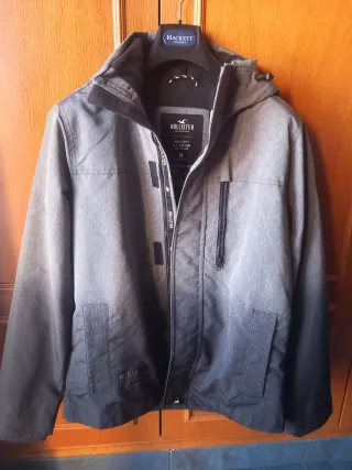 Parka Hollister Gris y Negra Talla M. Forrada Felp