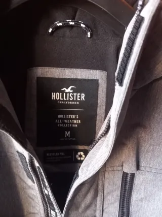 Parka Hollister Gris y Negra Talla M. Forrada Felp