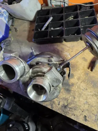 Turbo Volkswagen Crafter 2.5 TDI