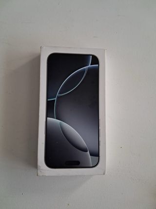 Caja iPhone 16 Pro Max