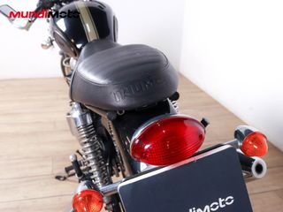 TRIUMPH THRUXTON 900