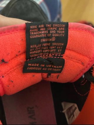 Nike SB High negras interior rosa