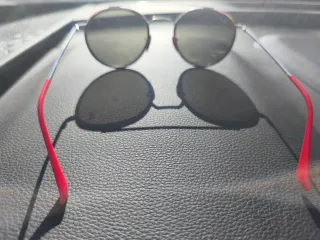 Gafas Ray-Ban Ferrari Negras y Rojas