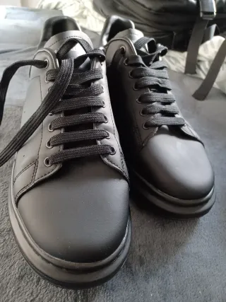 Alexander McQueen Zapatillas Talla 44