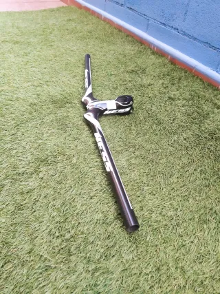 Manillar integrado CARBÓN NESS 700x90mm +6°. NUEVO