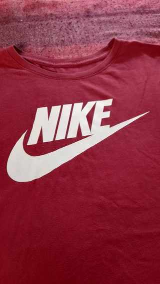 Camiseta Nike Burdeos Talla XL