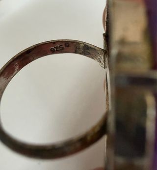 Anillo Geoda Morada y Blanca