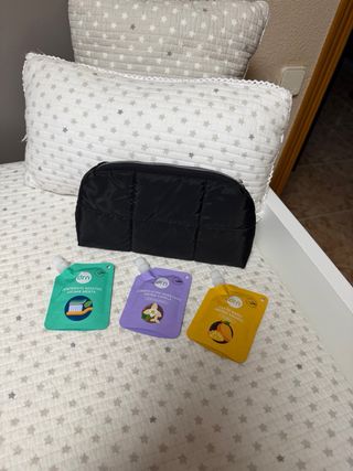 Neceser negro Lefties + 3 productos Druni