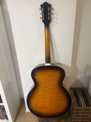 Guitarra Guild Electroacústica F250 Deluxe