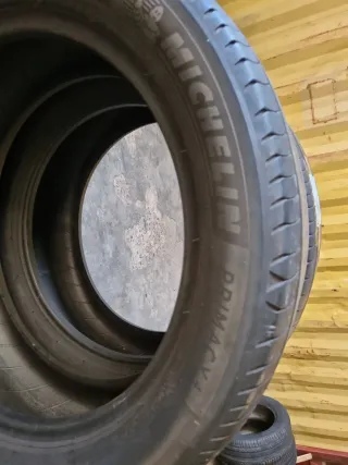 Vendo 2 neumáticos en perfecto  estado