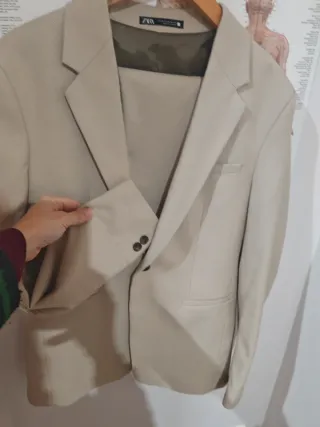 Traje Zara Beige Hombre