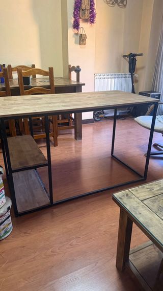 Mesa escritorio madera y metal