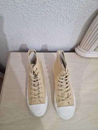 Zapatillas estilo Converse
