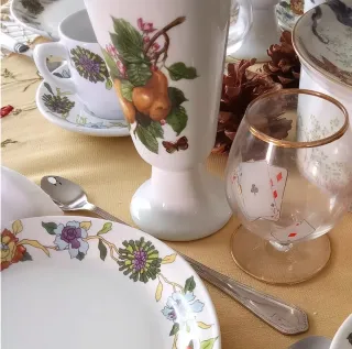 Tavoli che raccontano storie