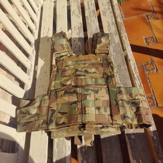 Portaplacas con Placas de Acero y Portacargadores