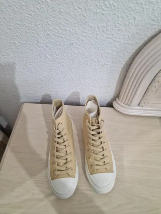 Zapatillas estilo Converse