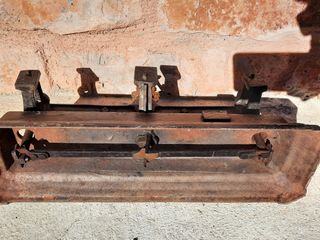 Balanza antigua marca FORCE, pesa hasta 10 kilos