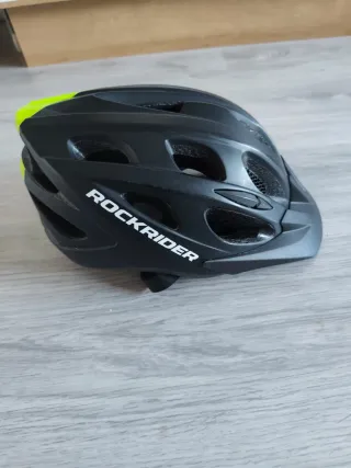 Casco y guantes de niño para bici