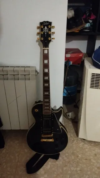 Tokai Les Paul Custom UALC62BB Negra