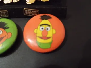 Lote de pines y chapas vintage