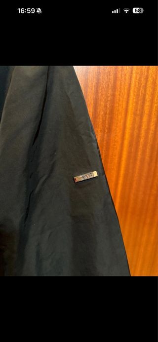 Abrigo Hackett Aston Martin Racing