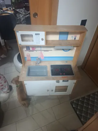 Cocina de juguete de madera