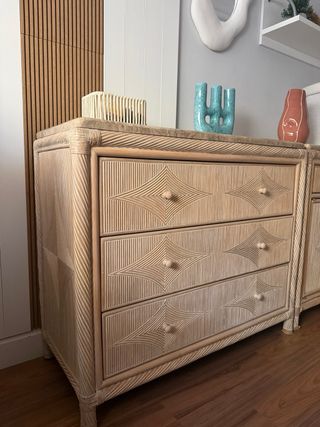 Cómoda vintage de madera