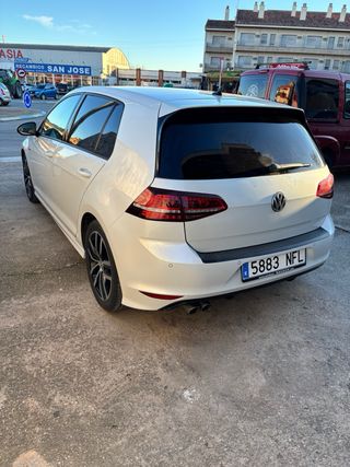 Volkswagen Golf 2015