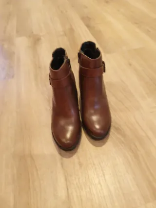Botines Marrones Piel Talla 36