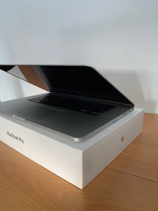MacBook Pro 15 i7 2.8/16GB/1TB/DG 2GB