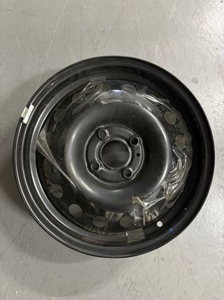 Llanta de acero 4 tornillos