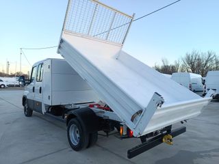 IVECO DAILY 2.3 DOBLE CABINA BASCULANTE 140 CV