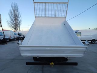 IVECO DAILY 2.3 DOBLE CABINA BASCULANTE 140 CV