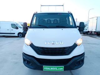 IVECO DAILY 2.3 DOBLE CABINA BASCULANTE 140 CV