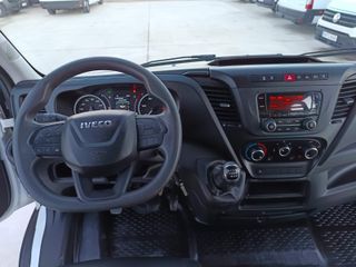 IVECO DAILY 2.3 DOBLE CABINA BASCULANTE 140 CV