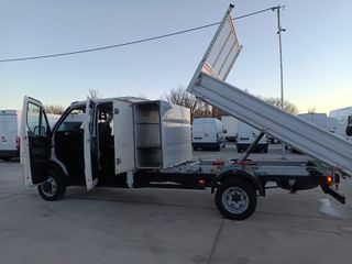 IVECO DAILY 2.3 DOBLE CABINA BASCULANTE 140 CV