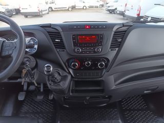 IVECO DAILY 2.3 DOBLE CABINA BASCULANTE 140 CV