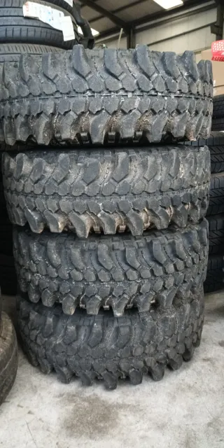 4 Silverstone 31/10.5 R15