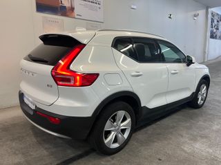 Volvo XC40 2.0 B3 G Core Auto
