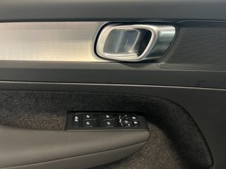 Volvo XC40 2.0 B3 G Core Auto