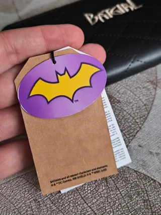 Cartera Mujer Batgirl DC Comics Negra y Dorada