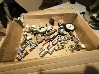 Lote de llave y grifo para calefacción y jardín